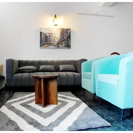 The Periwinkle Homestay Bhimtal Bagian luar foto