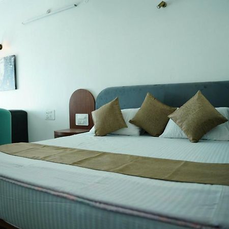 The Periwinkle Homestay Bhimtal Bagian luar foto