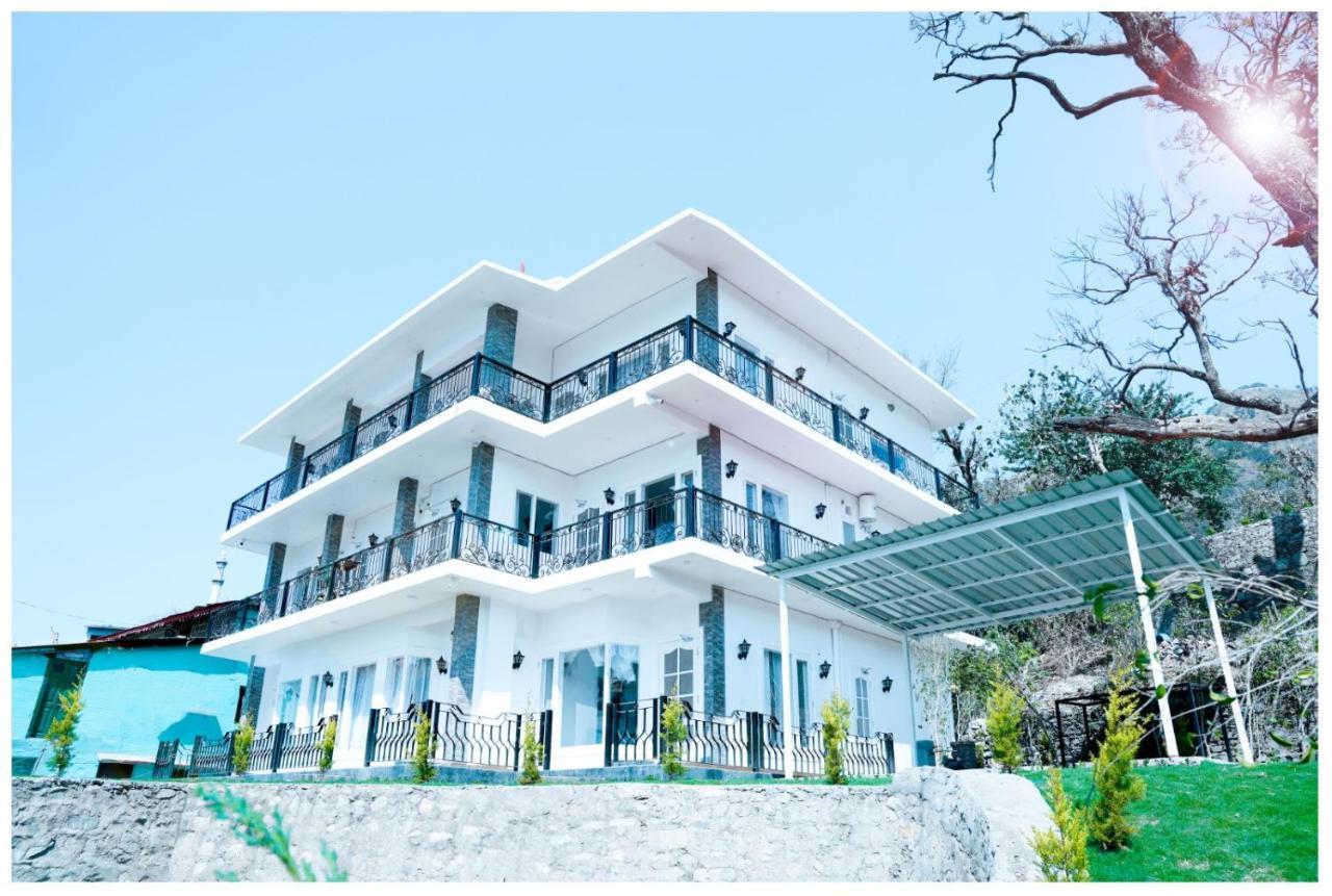 The Periwinkle Homestay Bhimtal Bagian luar foto