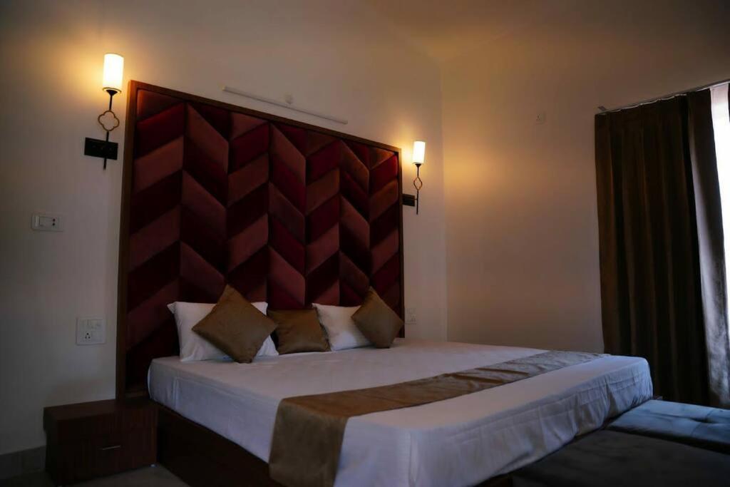 The Periwinkle Homestay Bhimtal Bagian luar foto