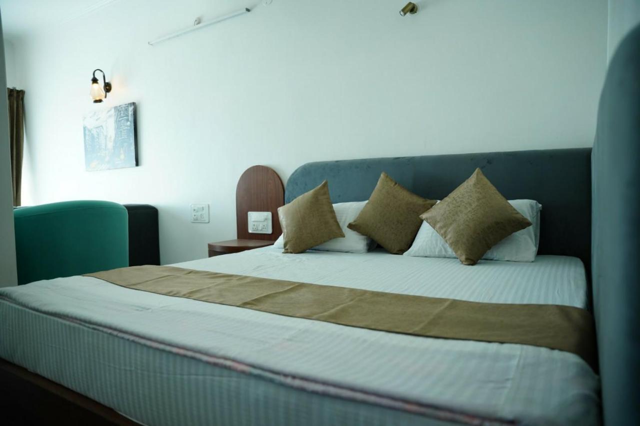 The Periwinkle Homestay Bhimtal Bagian luar foto
