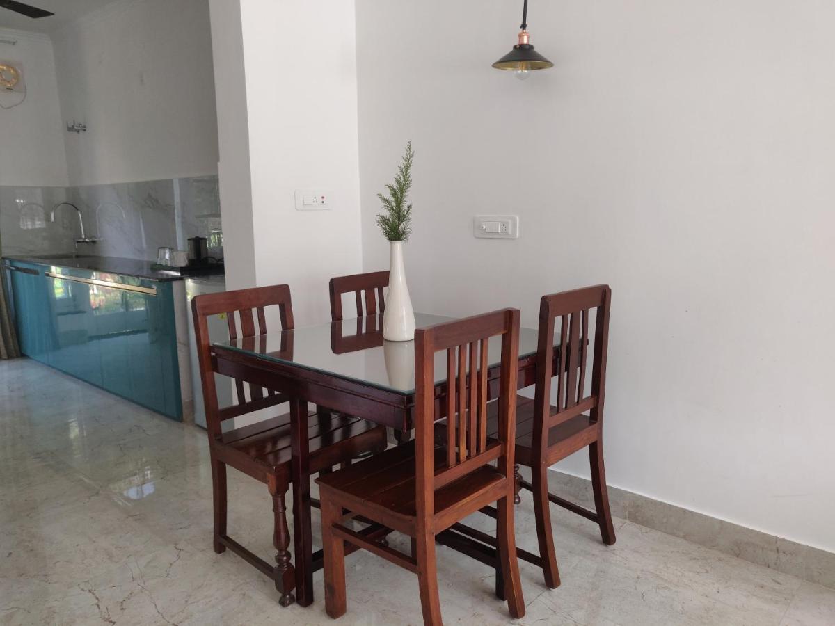 The Periwinkle Homestay Bhimtal Bagian luar foto