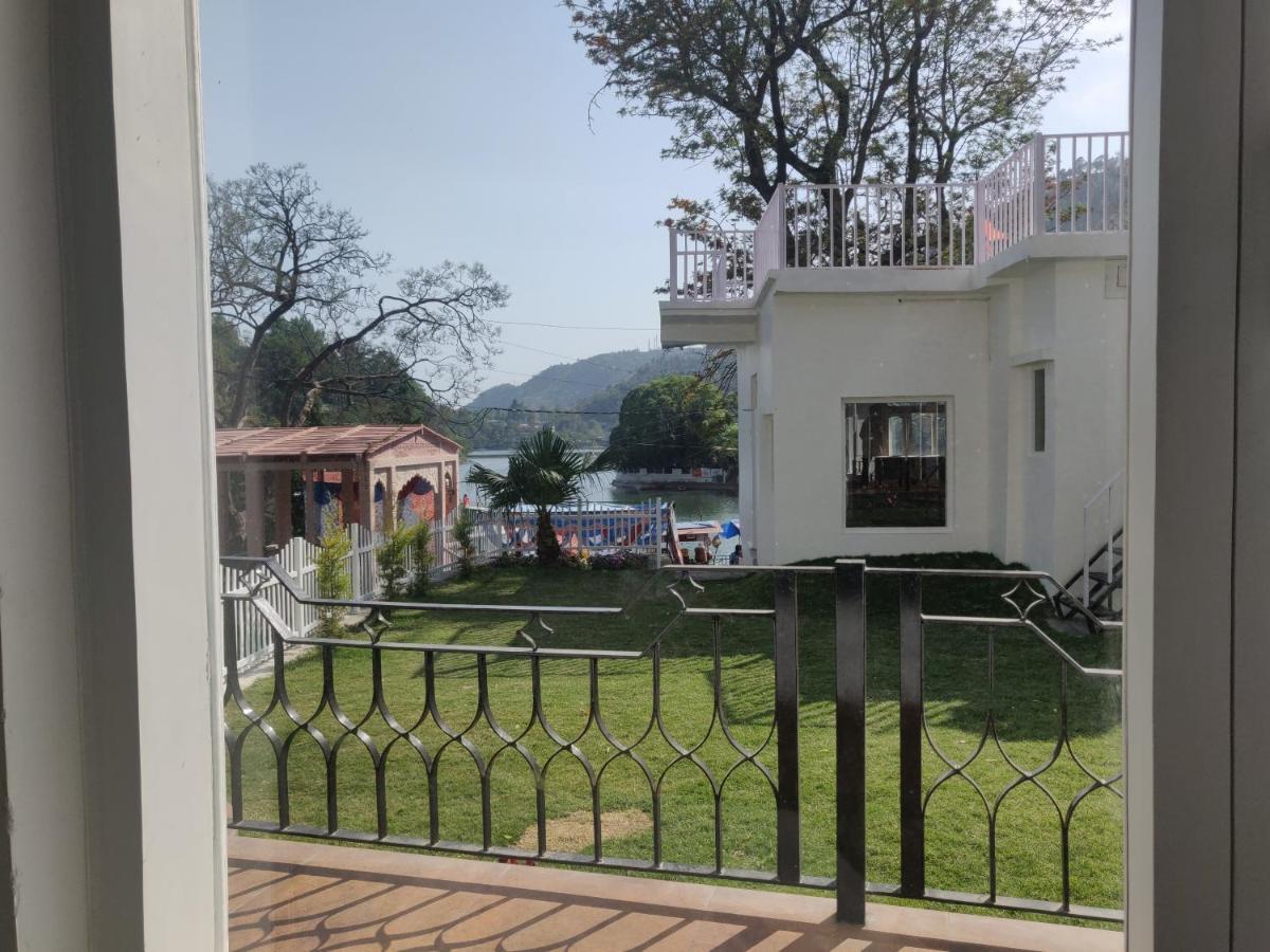 The Periwinkle Homestay Bhimtal Bagian luar foto