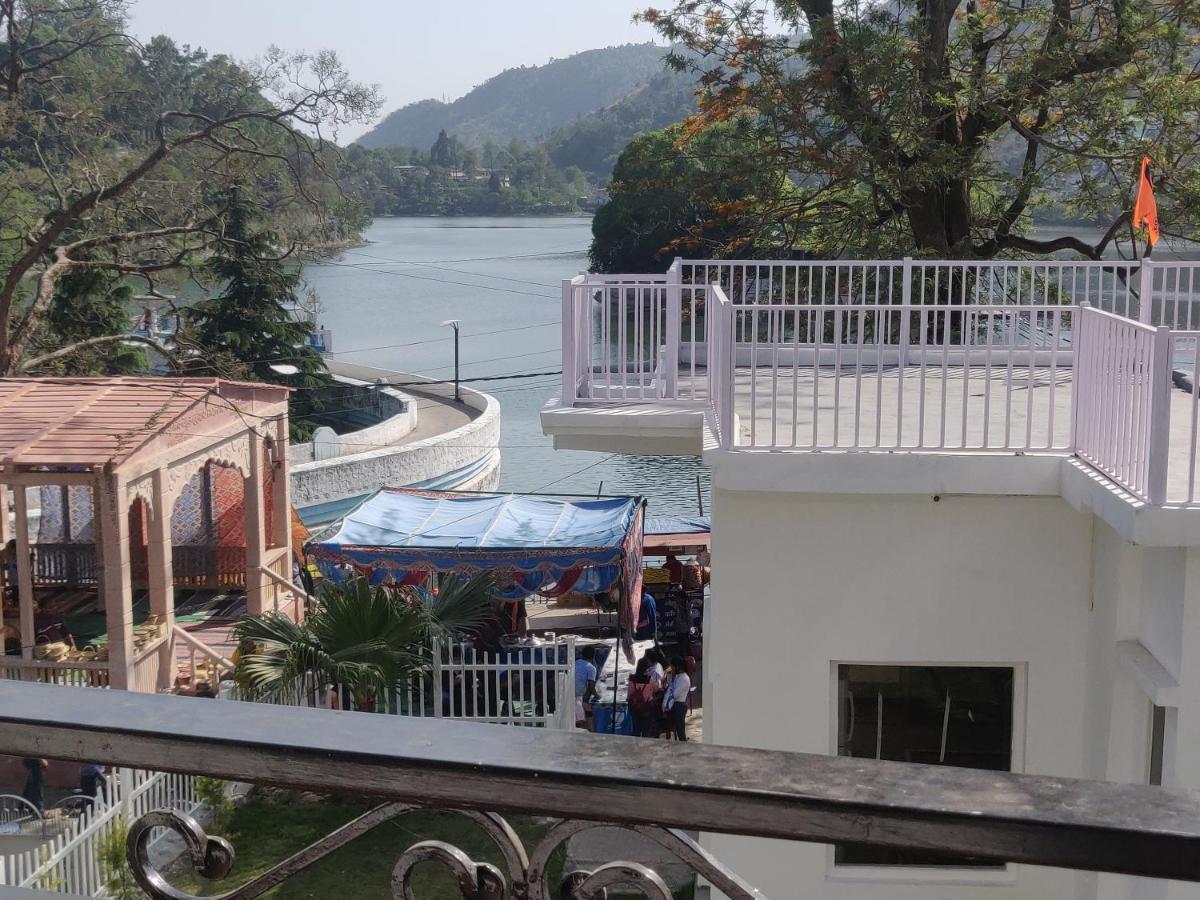 The Periwinkle Homestay Bhimtal Bagian luar foto