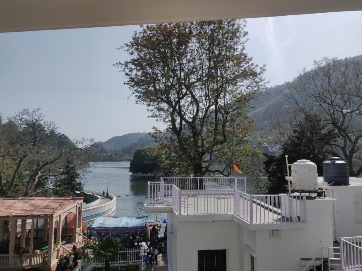 The Periwinkle Homestay Bhimtal Bagian luar foto