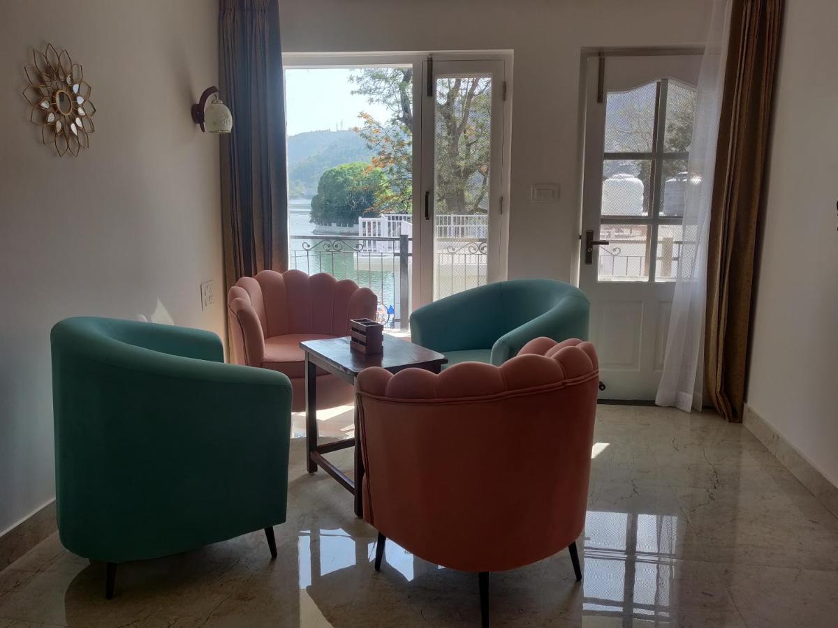 The Periwinkle Homestay Bhimtal Bagian luar foto