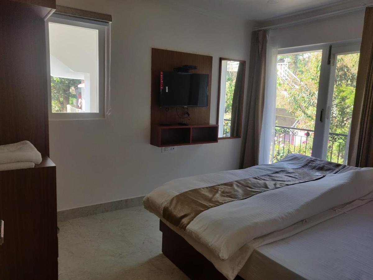 The Periwinkle Homestay Bhimtal Bagian luar foto